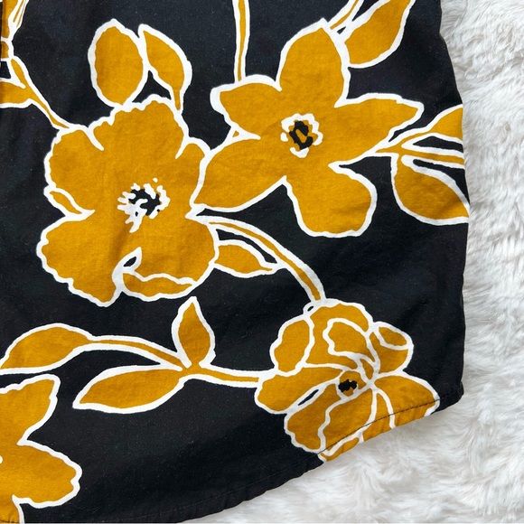 Men’s Forever 21 Floral Button Down Shirt - Picture 4 of 7